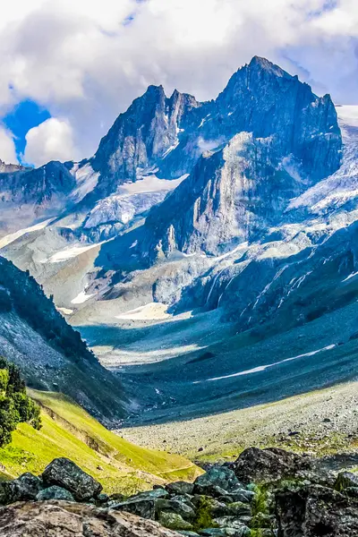 Kashmir valley landscape
